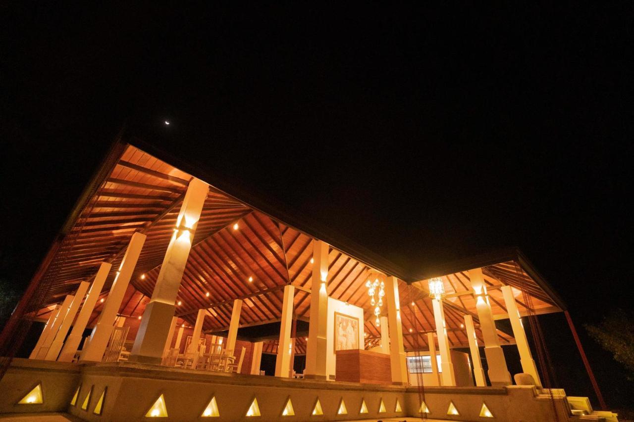 Miracle Resorts & Villas Polonnaruwa Εξωτερικό φωτογραφία