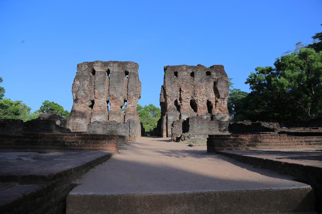Miracle Resorts & Villas Polonnaruwa Εξωτερικό φωτογραφία